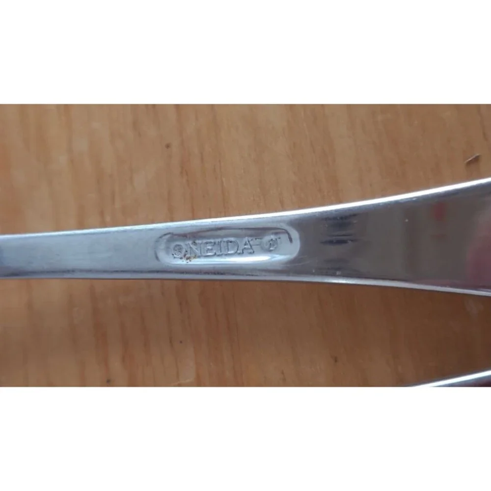 Set 4 Oneida Icarus Glossy Stainless Salad Forks 7”